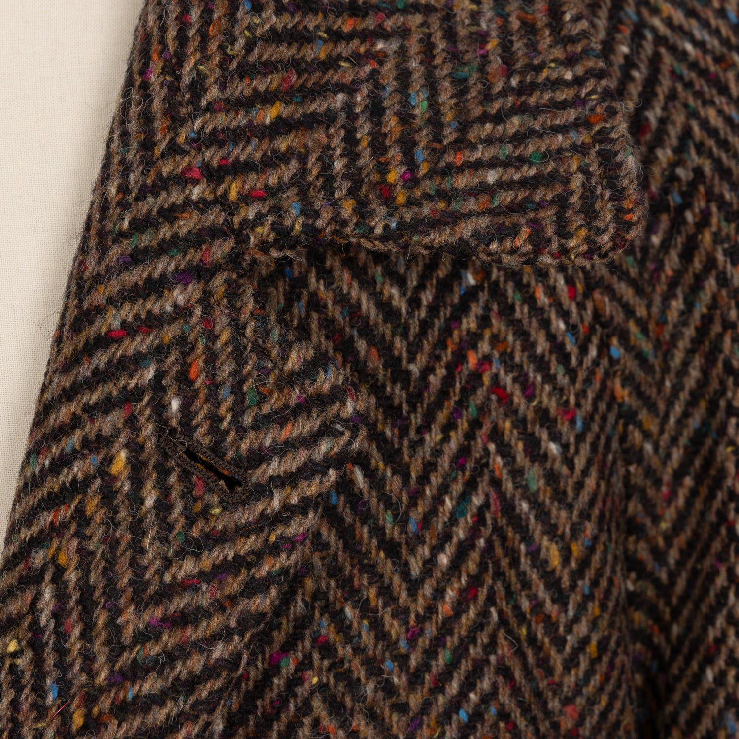Mantel "Duque" aus original Donegal-Tweed von Magee